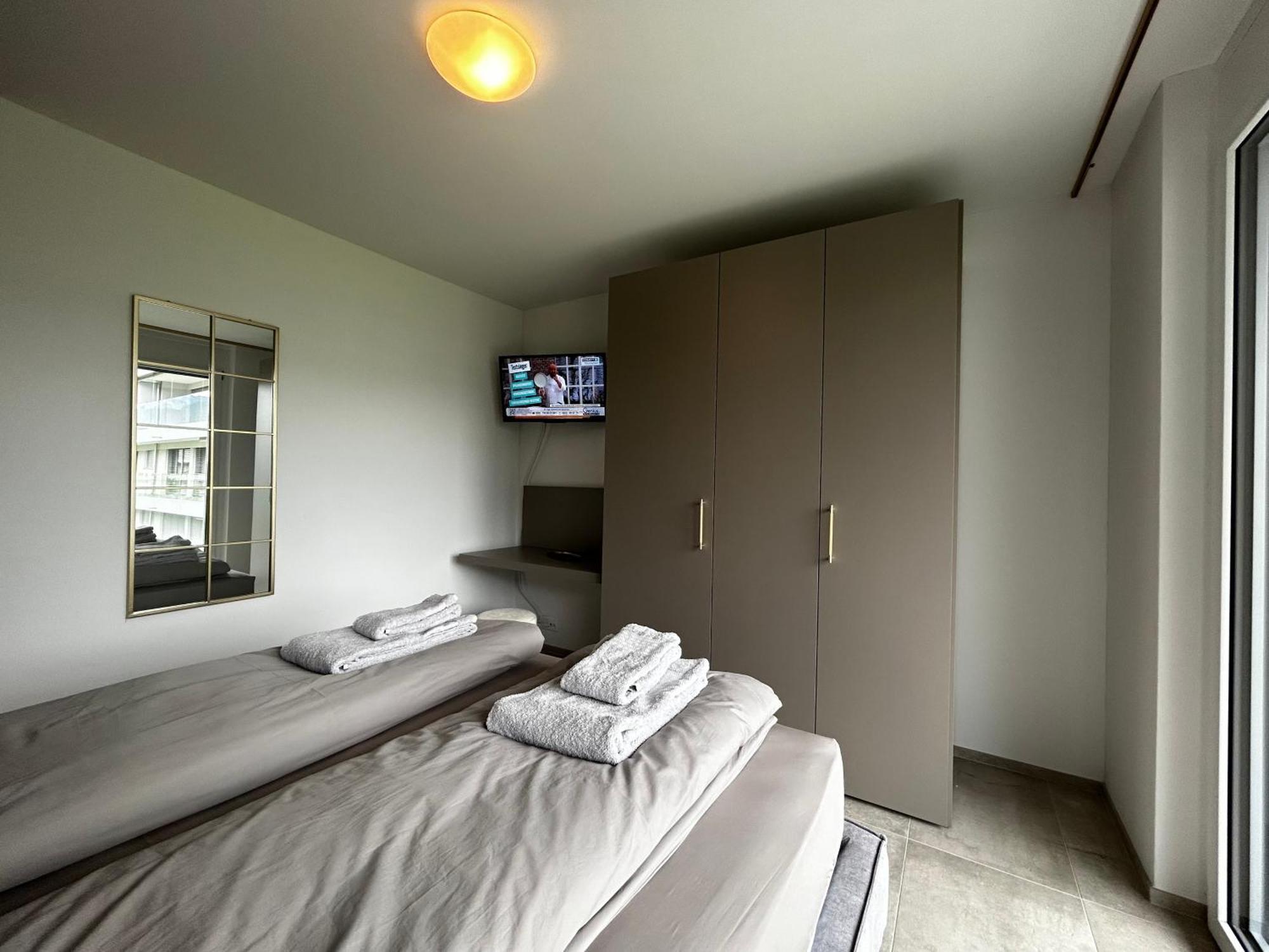 Family Apartment, Near The Beach Whit Private Park Locarno Exteriér fotografie